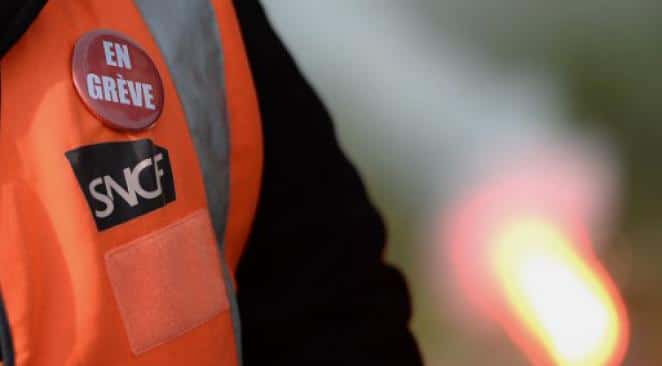 Bataille du rail, bataille du sens : pourquoi le cœur des Français balance autant