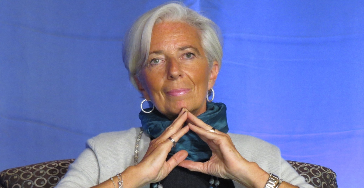 Mais pourquoi Christine Lagarde ne dit-elle pas que la BCE est prête à faire tout ce qu’il faudra pour contrer la déflation qui gagne la zone euro via l’Italie plutôt que de se contenter de vouloir 