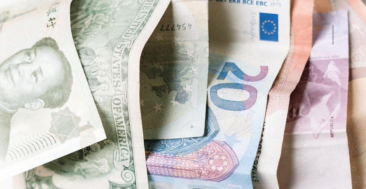 Dollar, euro, yuan : les (encore) douces guerres des changes