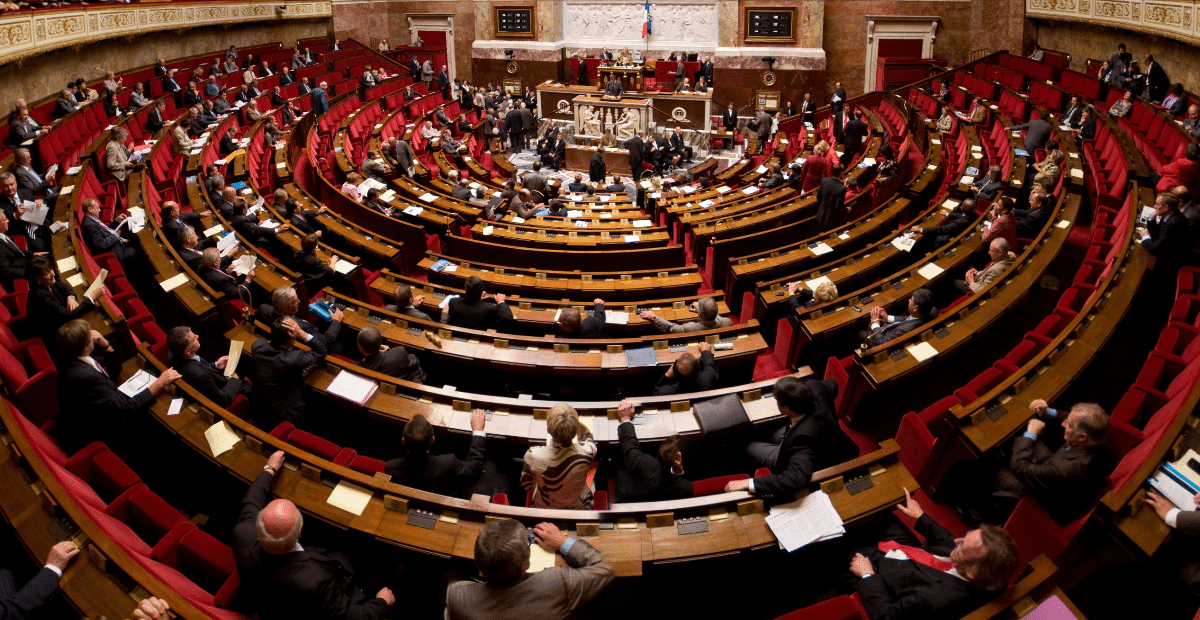 Zéro économie dans les programmes électoraux de gauche, la droite ne faisant pas mieux